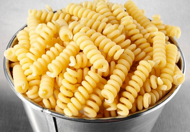 Codo instantáneo Bolsa macarrones 200g 500g Pasta Fusilli Ready-Eat rápido de fideos cocinar cena saludable alimentos saludables