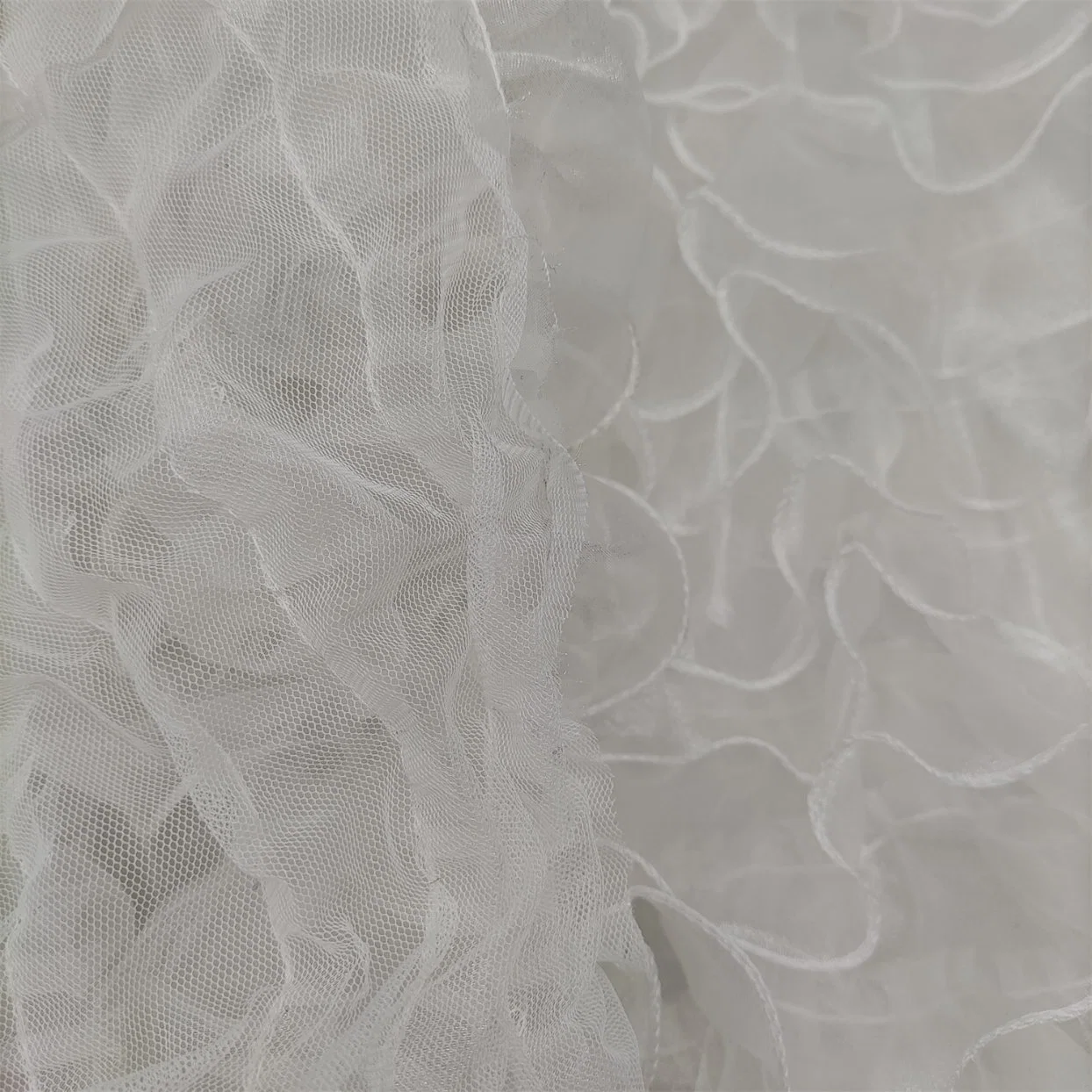 3D Wavy Lace Embroider Fabric for Garment