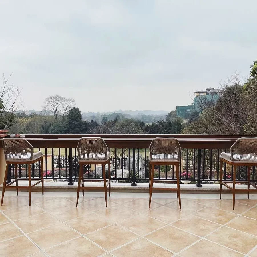 Novo design da estrutura de alumínio moderna piscina ao ar pátio com jardim Barra de vime cadeira e mesa de Bar Conjuntos de mobiliário