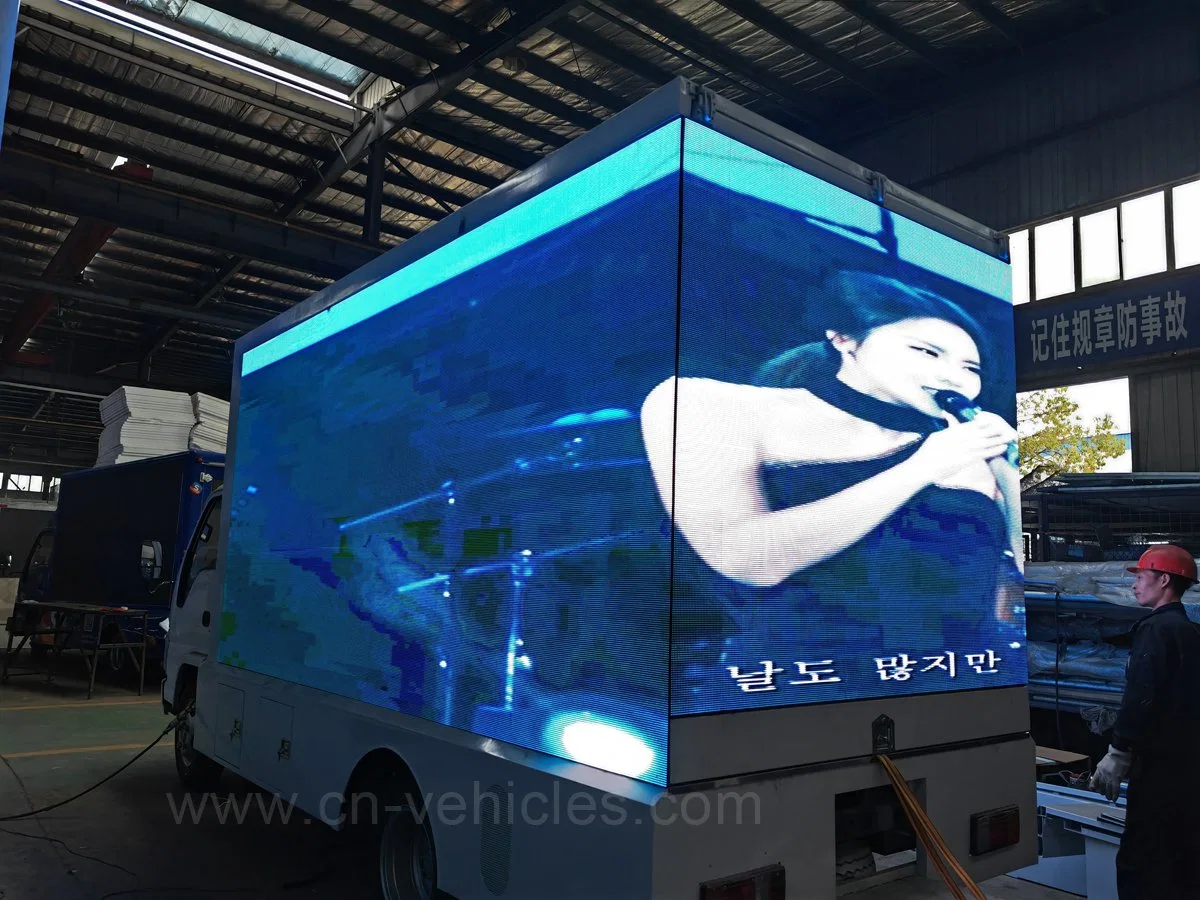 Isuzu LED Display Billboard Display Screen Truck Advertising Truck en venta.