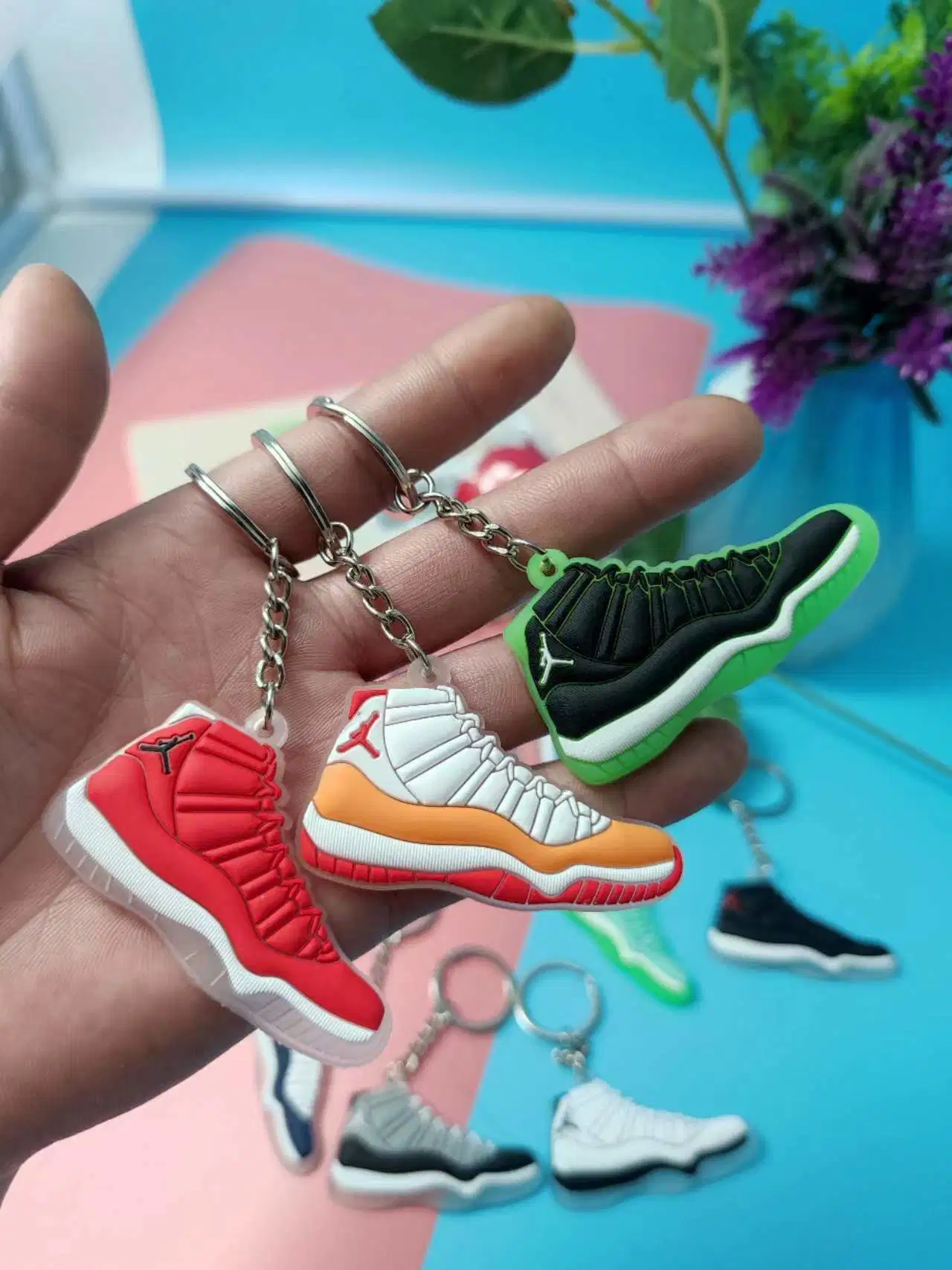 Wholesale/Supplier Aj Metal Crafts Yezzy Basketball Key Holder Popsicle Buckle Alcohol Tester Air Jordan 1 Custom Logo Soft Rubber PVC Keychain