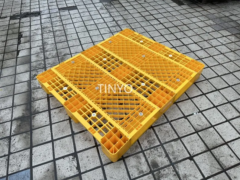 1300*1100*160mm High Quality Euro Metal Cage Large Storage Plastic Pallets