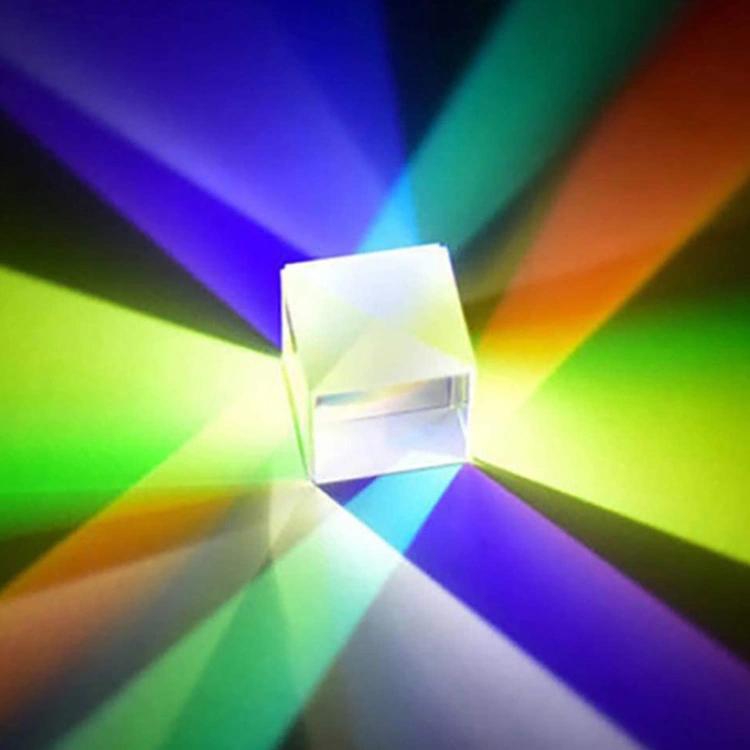 Venta en caliente de cristal óptico cubo de cristal de color Prism