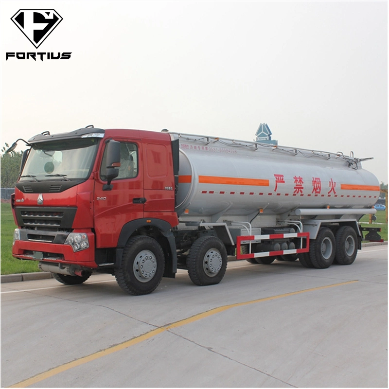 Heavy Duty Truck Sino Truck 8X4 4axles Euor2 Diesel Fuel Oil Truck 45 Cubic Meter with Insulation Coating