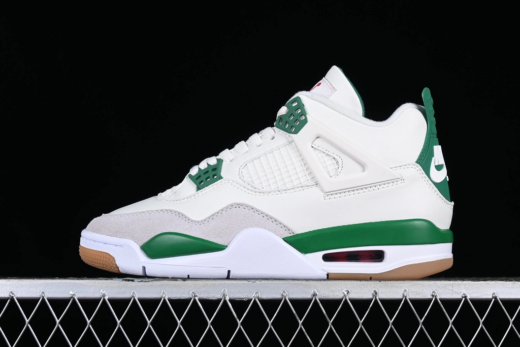 Sb X Air Jordan 4 "Pine Green" Nike Baketball Shoes for Men