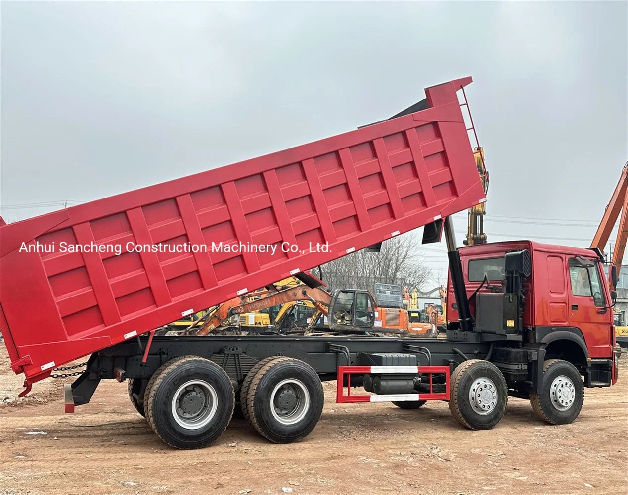 8X4 Sinotruck HOWO Carga Dumper Caminhões Basculantes utilizado caminhões basculantes