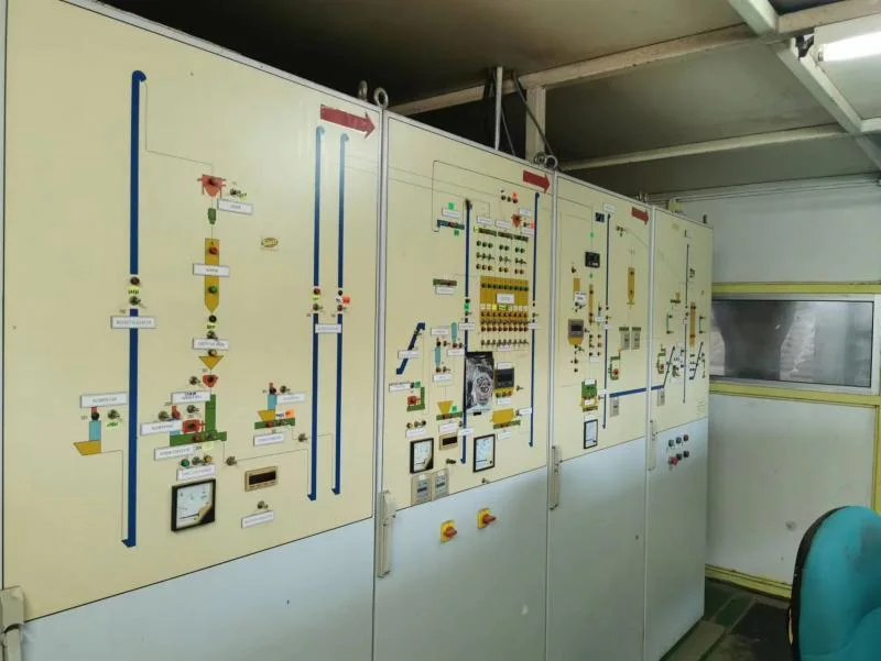 Analog Screen Electrical Control of The Feed Plant Machine