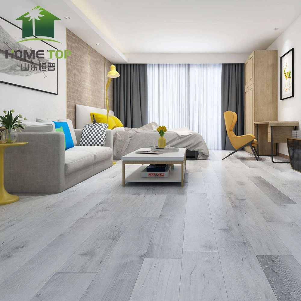 Neue Design Solid Core UV-gehärtete Beschichtung Kunststoff 6mm Holz Textur Wasserdicht Klicken Vinyl Landhausdiele Spc Bodenbelag Verkauf