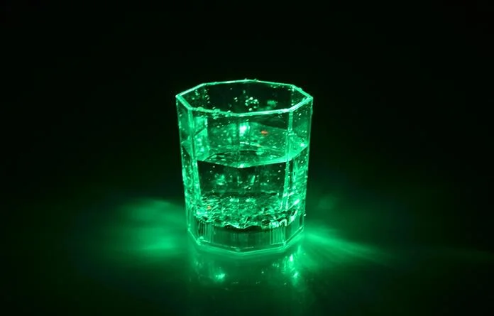 Custom Logo Liquid Induction Luminous Flashing Light up Octagonal LED Cup Glow in The Dark