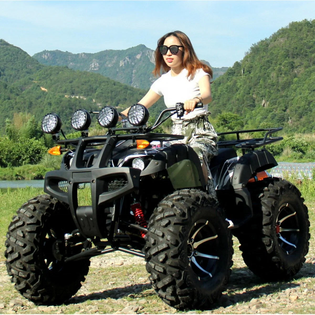 Four Wheel Racing Cruiser Motorcycle Dune Buggy Other Quad 125/150/200/250/300cc Atvs