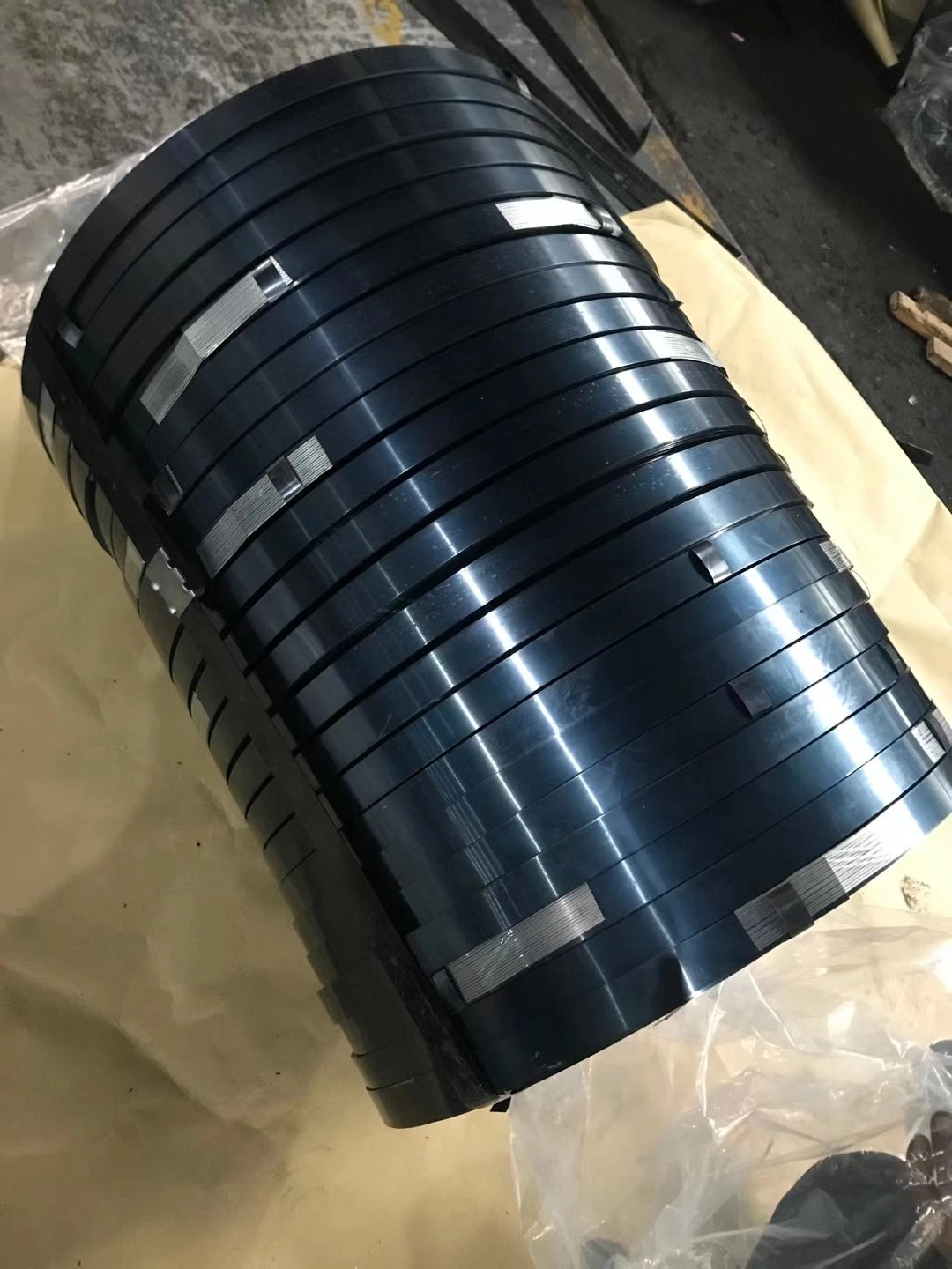 Azul /Negro Pintado /Galvanizado de embalaje de acero para la industria pesada Paquete