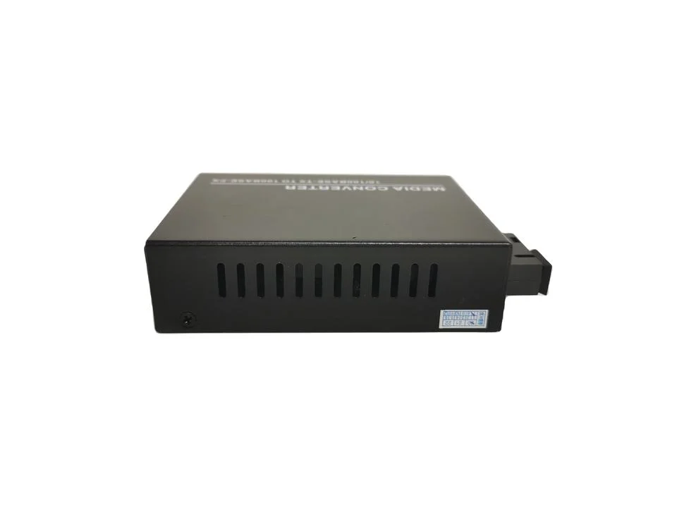 Chinese Professional Manufacturer 10/100/1000m Sm Single Fiber 20km~100km Media Converter