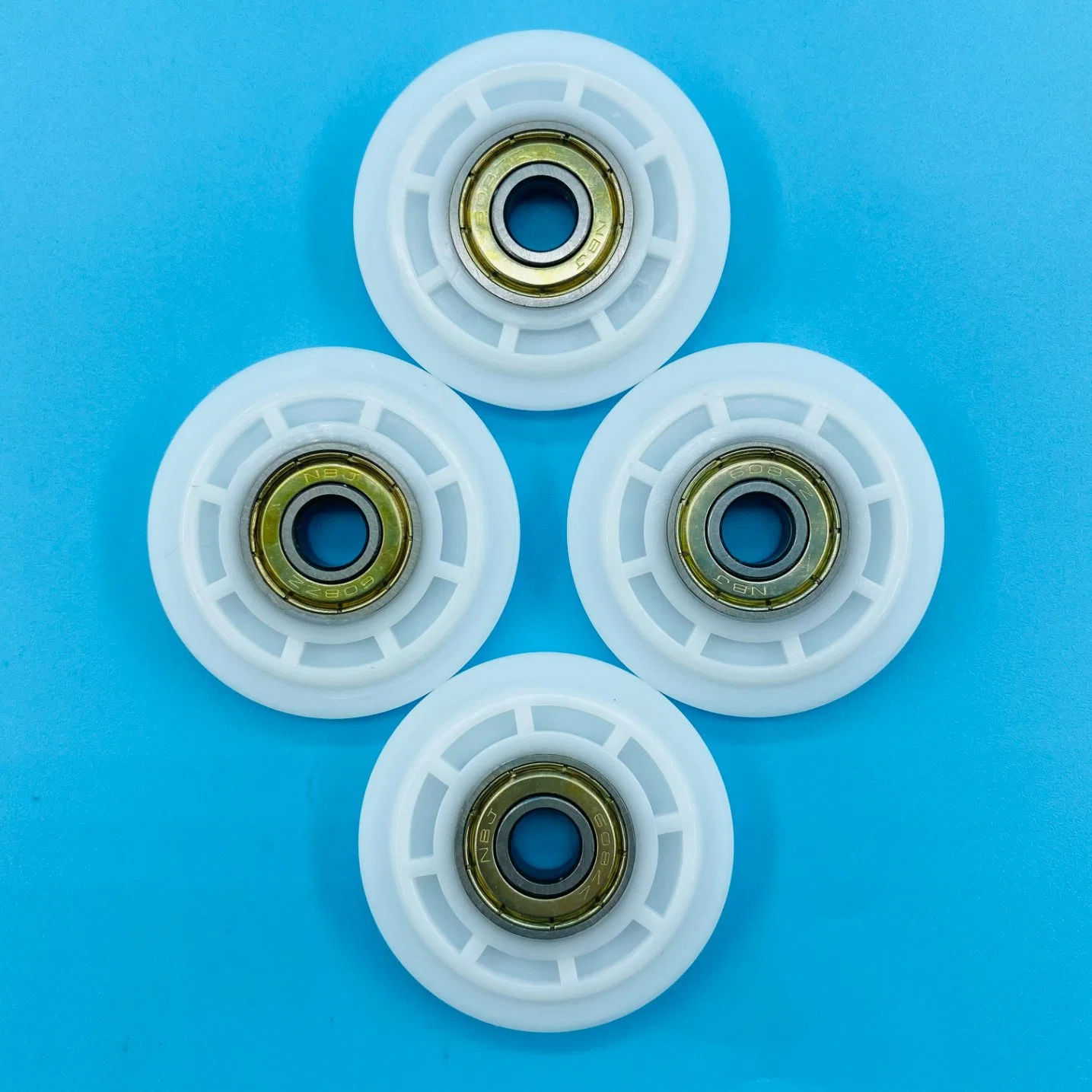 Factory Direct Sales and Easy to Load Size 8*45*7mm 608zz Type Plastic Bearing Pulley