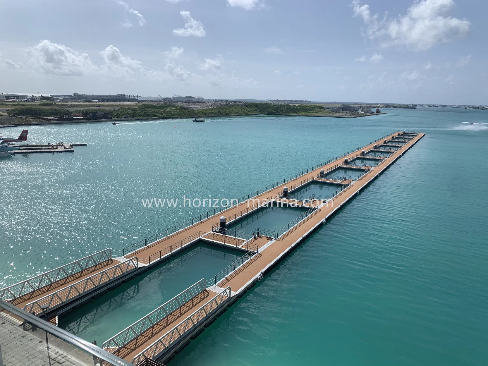 Schwimmende Boot langlebige schwimmende Marina Pontoon Gehweg mit Holz-Terrasse Bridge Dock