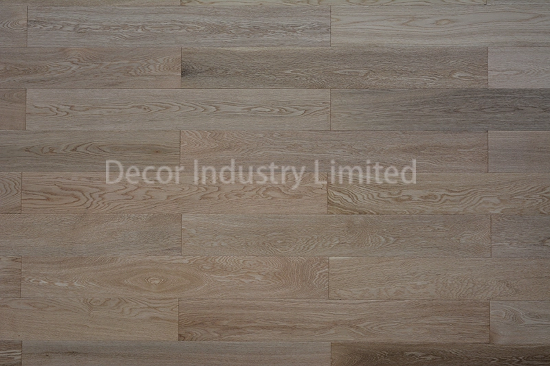 Easy Cleaning Brushed Surface Russian Oak Parquet Engineered Flooring