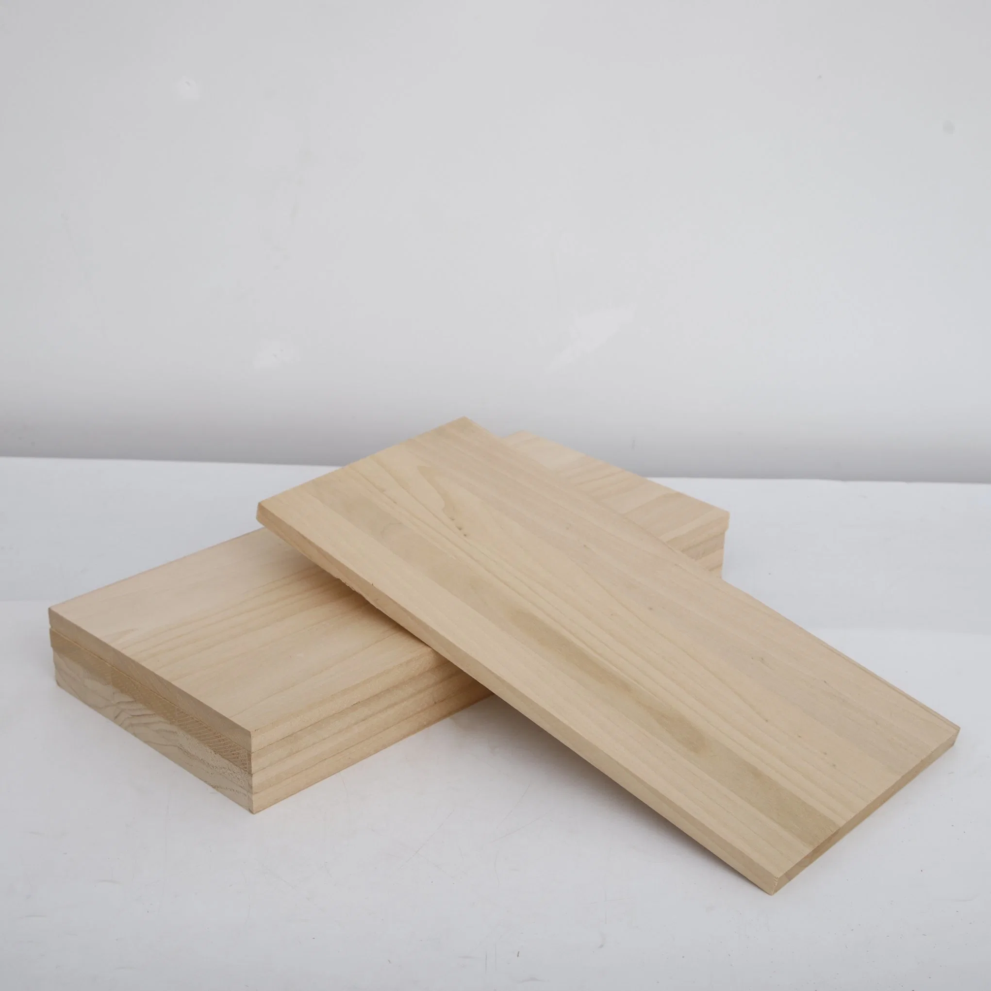 Carbonized Poplar Board in High Temperature and High Pressure Aseptic Environment