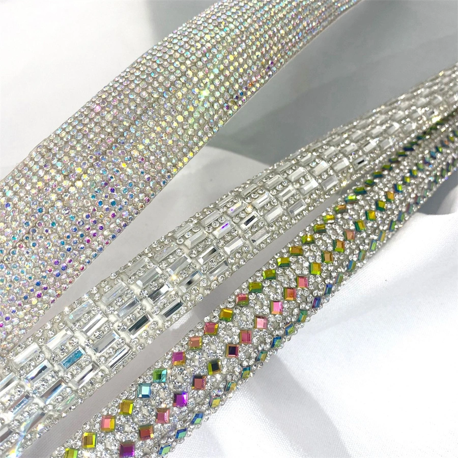 Commerce de gros de haute qualité en verre large Bling Bling Strass cristal Accessoires de Mode sandale de chaussures Chaussures Accessoires supérieure