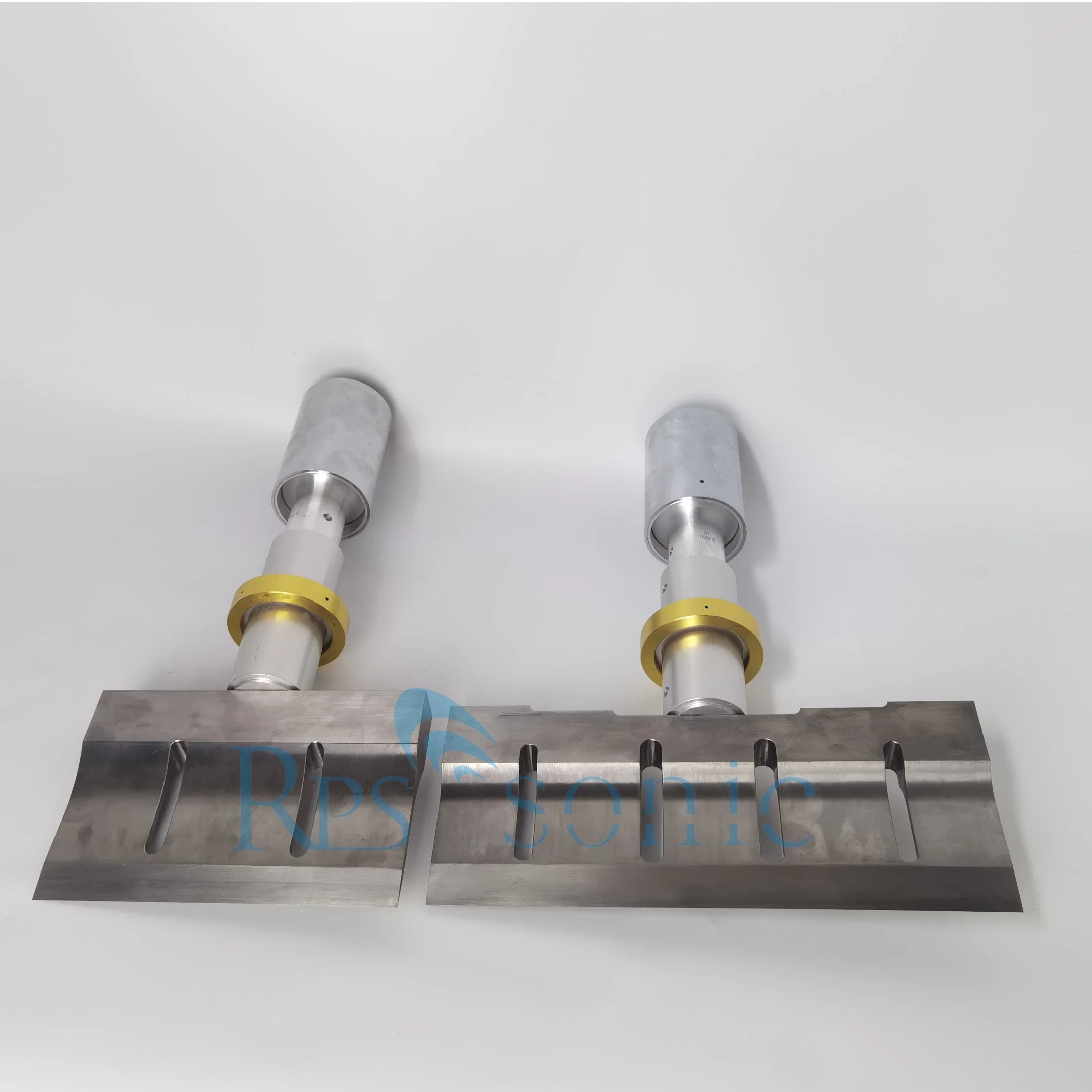 Portátil de 20 kHz/Automático de la hoja de titanio de ultrasonidos productos Pastel de procesamiento de alimentos de la hoja de diapositivas