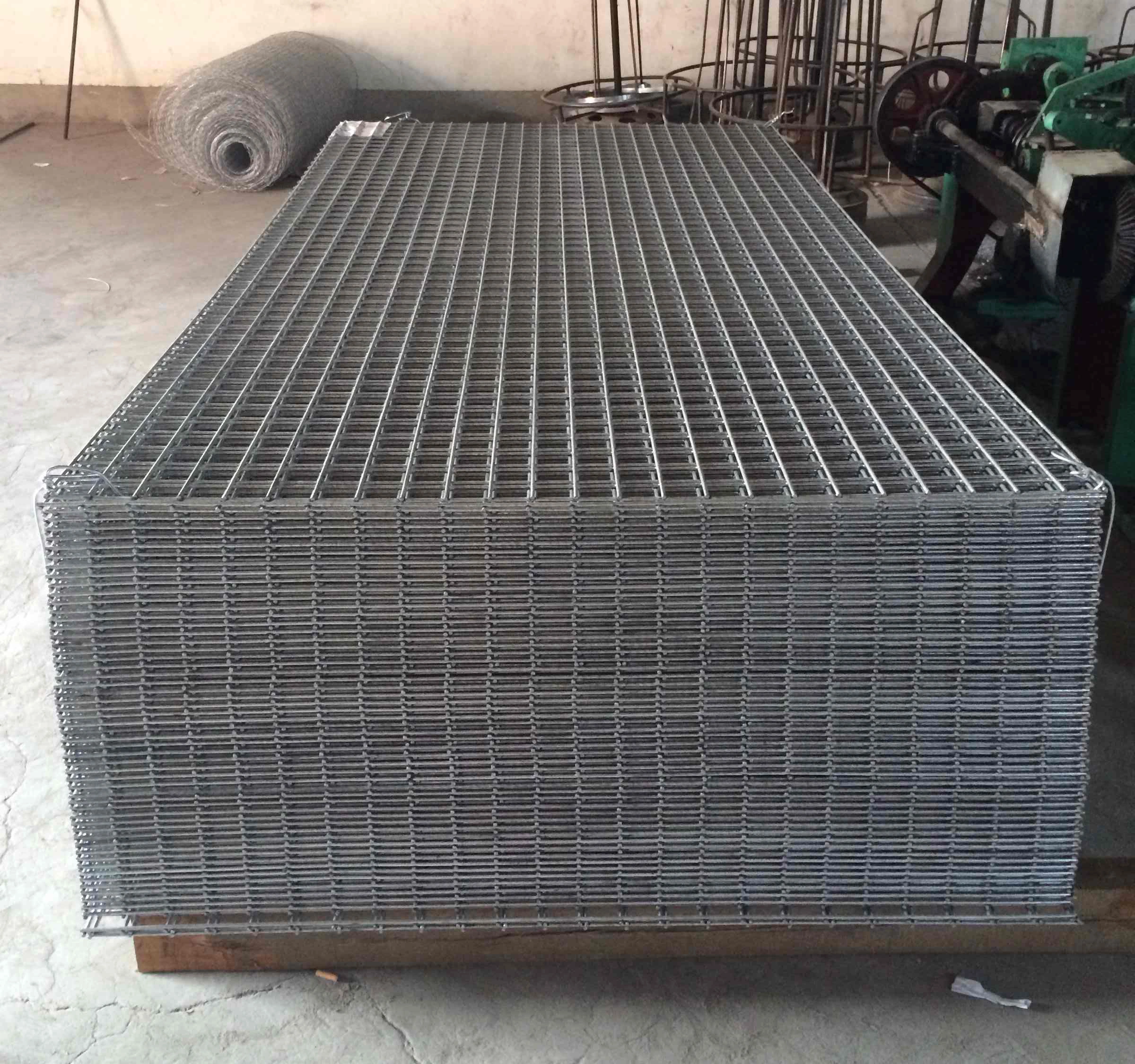 Construction Steel Plate Welding Wire Mesh Fabric Sizes for Rigid Pavement