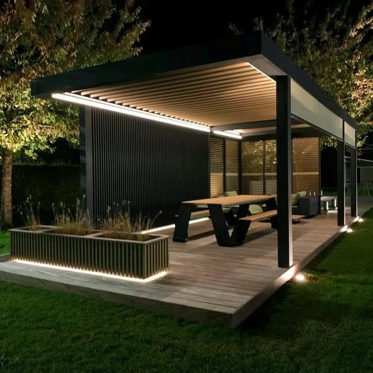 Design personalizado Pátio motorizada em alumínio com cobertura independente para o Louvre Shade Pergola Garden Gazebo com luzes LED