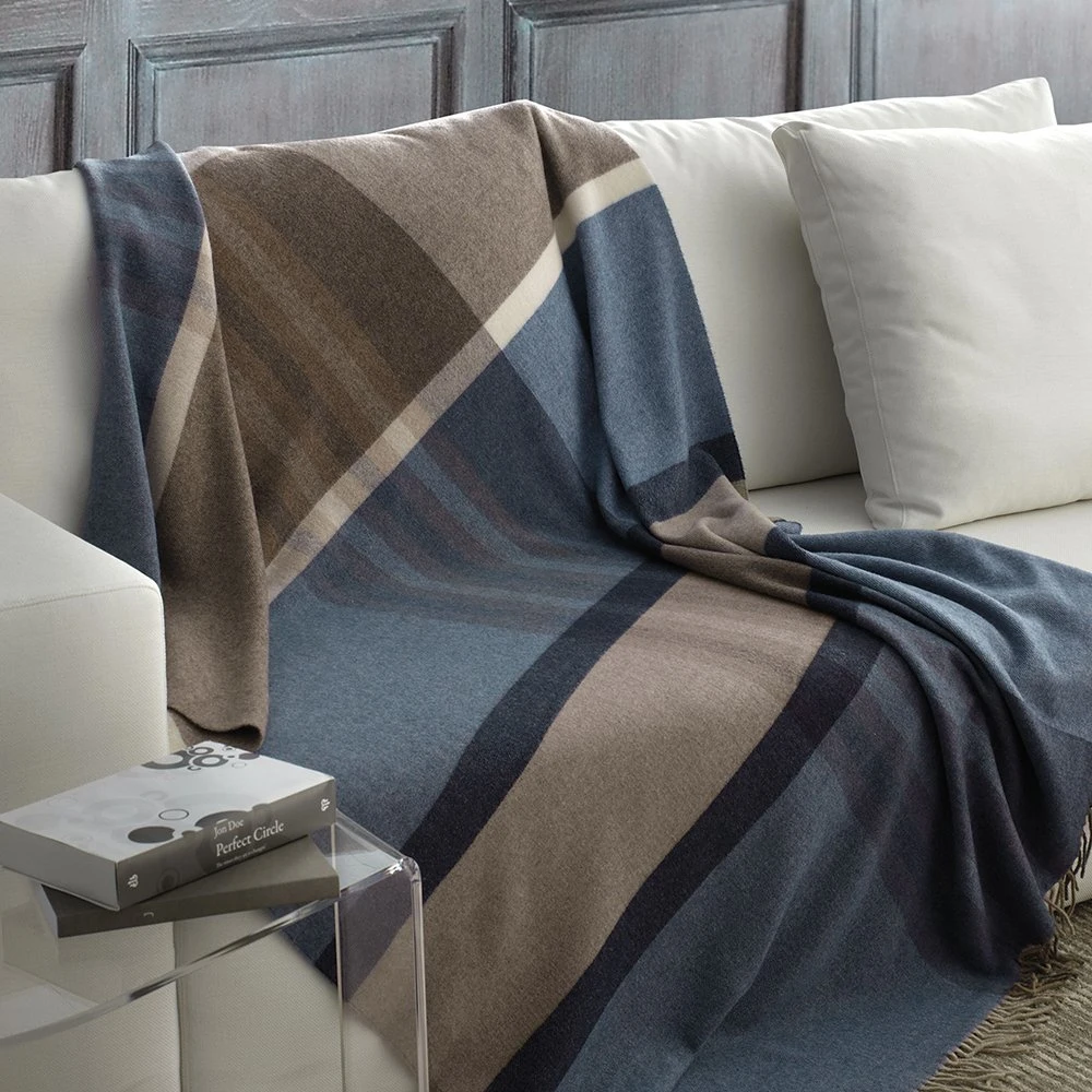 Pure Virgin New Wool Picnic/Camping Throw Blanket