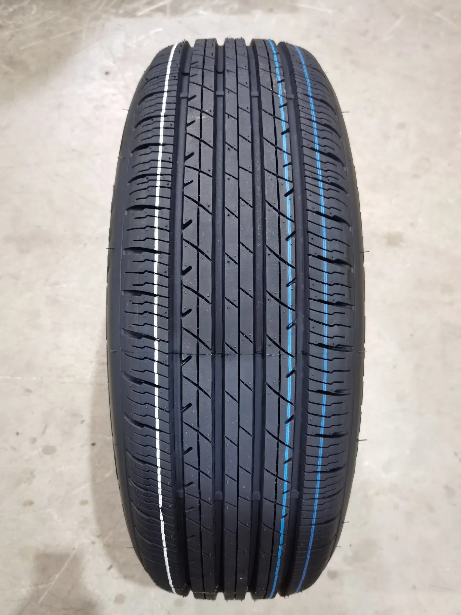 Habilead Kapsen Durun Kingboss Road Boss Compasal Aplus Mileking Brand MK302 mit GCC DOT ECE-zertifizierten Autoreifen 155/70r12 EV Autoreifen Mit Nieten