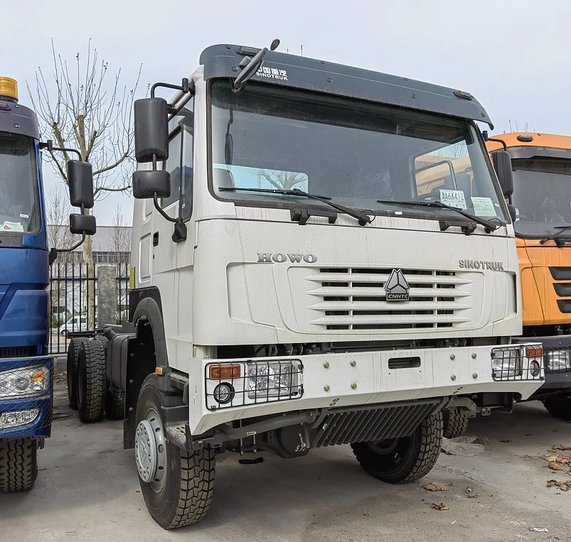 Sinotruk HOWO 4X4 6x6 8X8 все колеса приспособления к местности грузового автомобиля вне дорог груза погрузчик