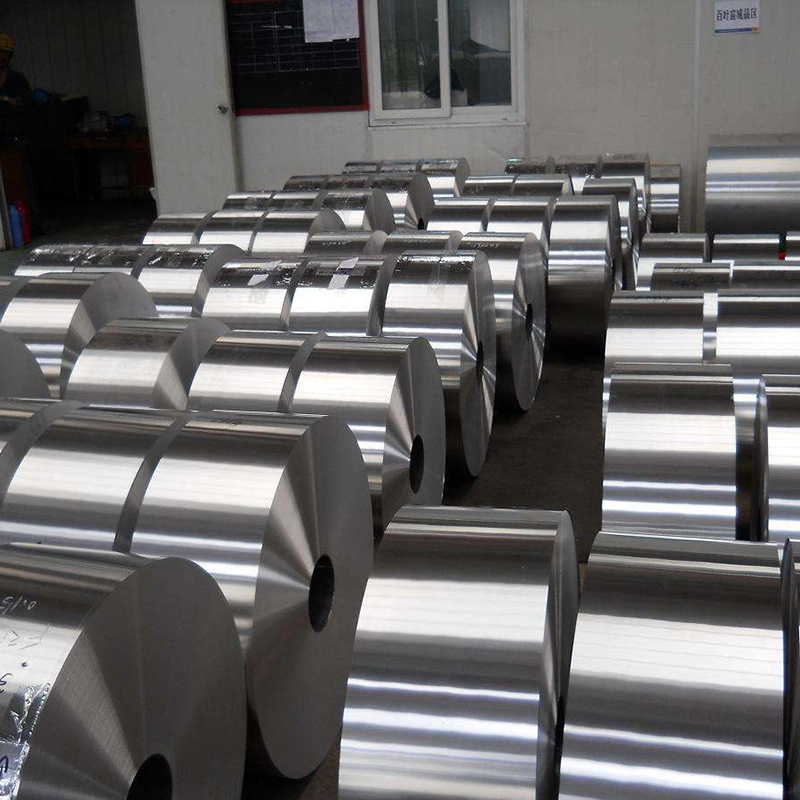 Se utiliza en la chapa metálica de la nave 5052 tira de aleación de aluminio Metal Roll aluminio bobina caliente Venta en el mercado de Europa