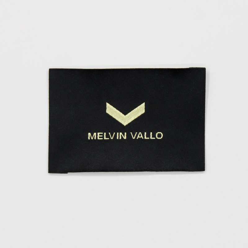 Customized High-Quality Woven Labels for High-End Clothing