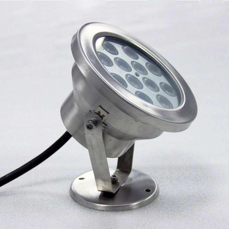 Lumière LED sous-marine RGB pour fontaine d'eau Lumière sous-marine LED 24V 3W 6W 9W 12W 15W 18W 24W 36W Lampe sous-marine IP68 12V
