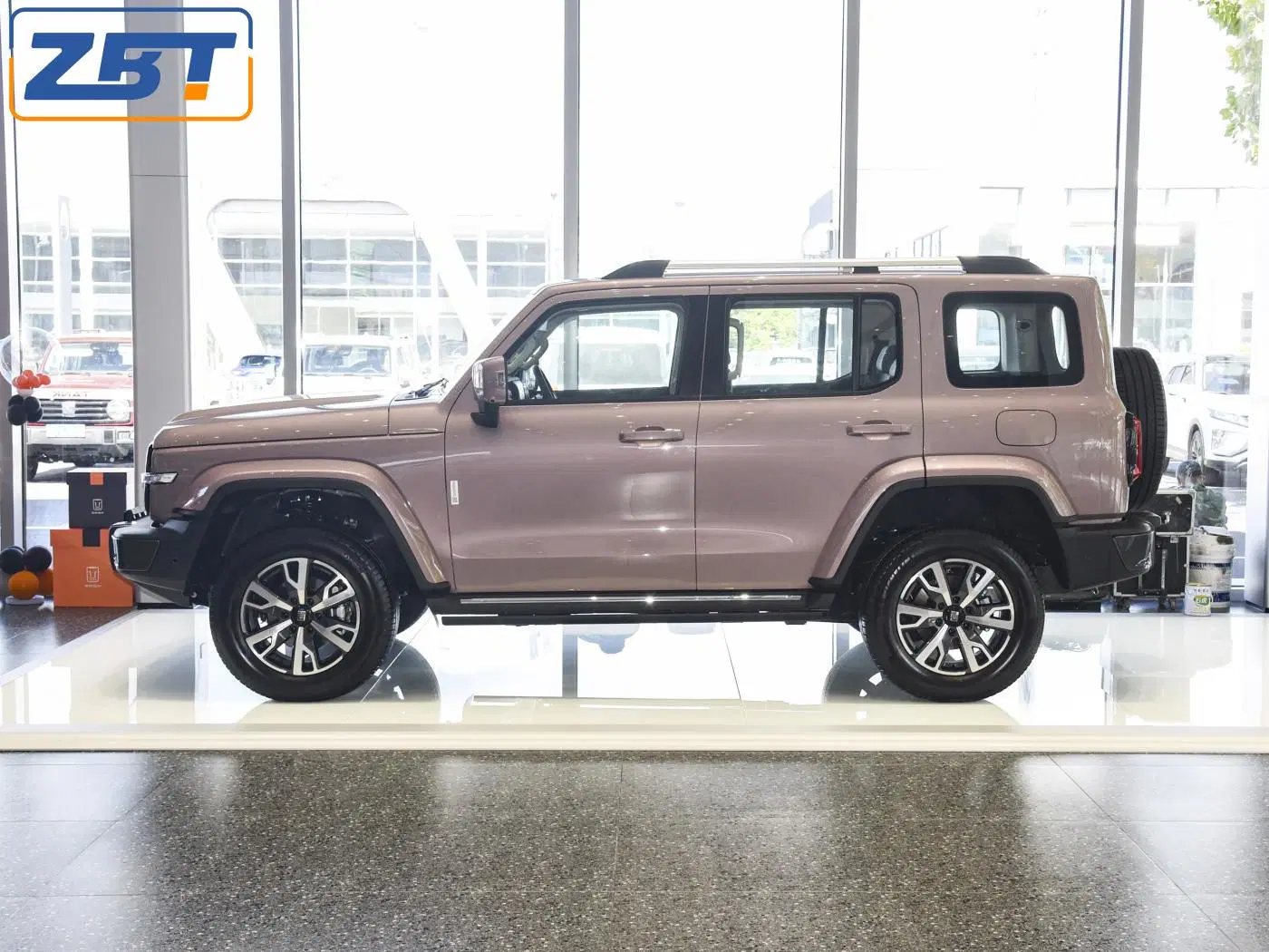 Chinese Brand Great Wall Tank 300 500 Jeep Car 8 Speed 5 Seat Gasoline SUV Gasoline Car 4WD Cool Car Made in China