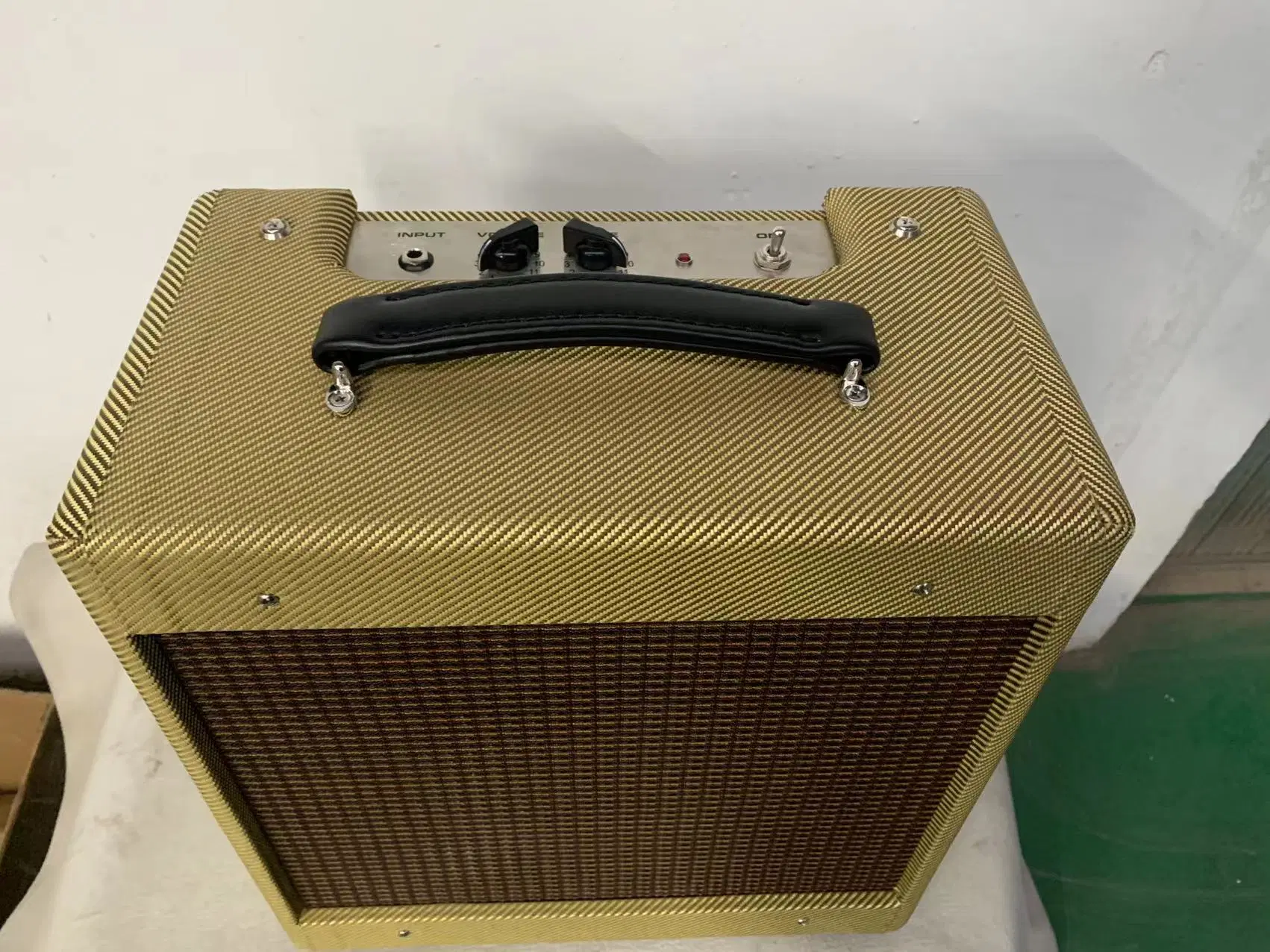 Custom Grand Blues Combo amplificador de guitarra de tubo de 5W 12AX7 y 6V6 tubos