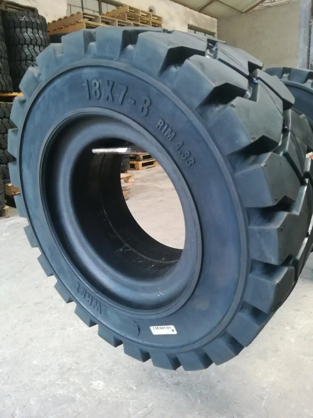 6.00-15 6.50-15 7.00-16 750-16 8.25-15 16*6-16 18*7-8 18*7-9 Solid Tires, Forklift Tires