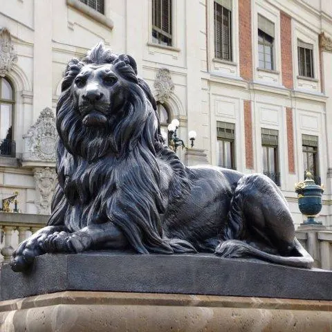 Ferocious Big Size Lion Statue Brass Lion Staring at Front Sculpture