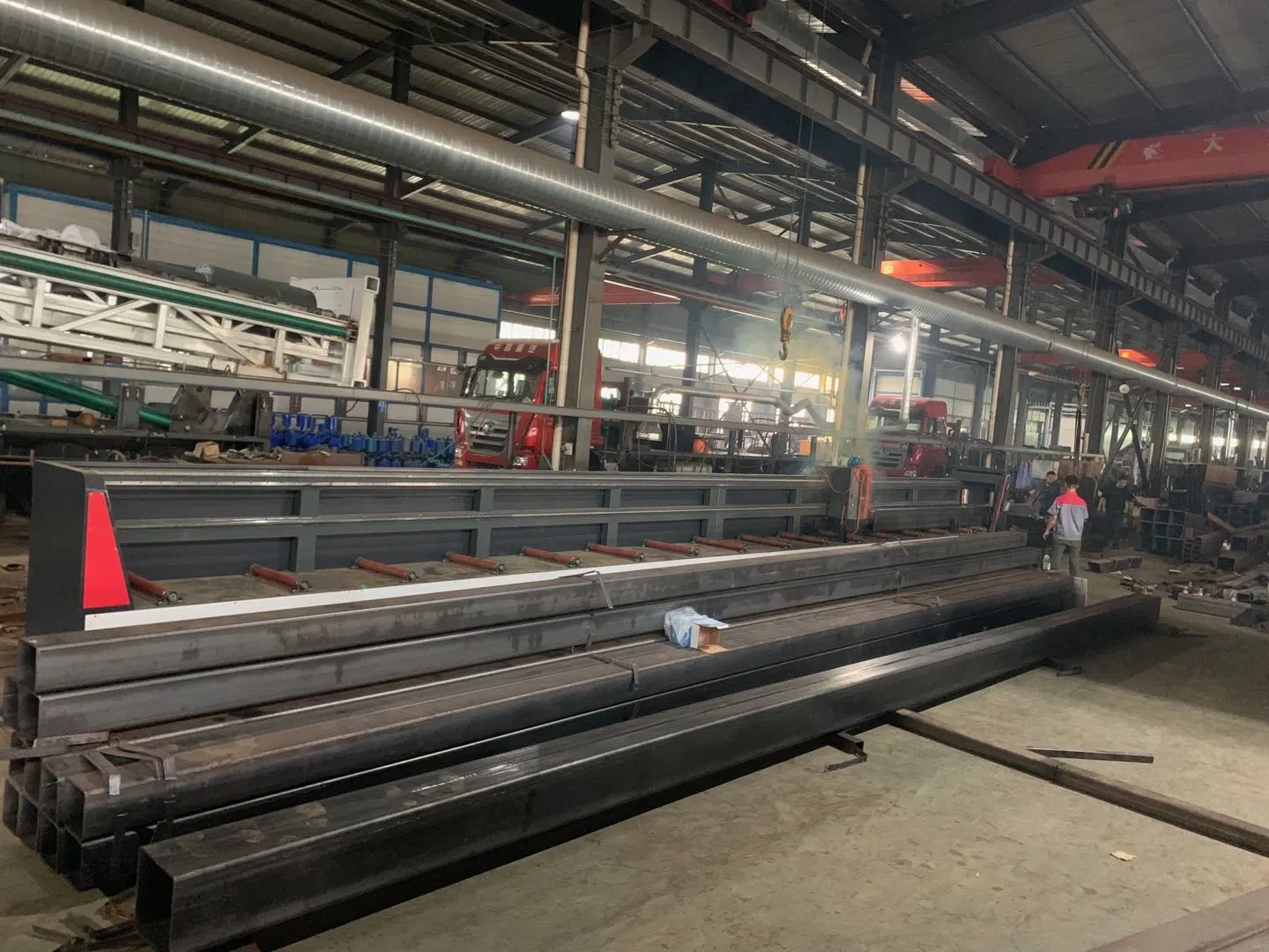 Ipe, Ipa, Hea, Hep, Round Square Rectangular Pipe, Channel Steel, H-Shaped Steel, Angle Steel, I-Beam Robort Tube Plasma Cutting Machine Auto Feeding System