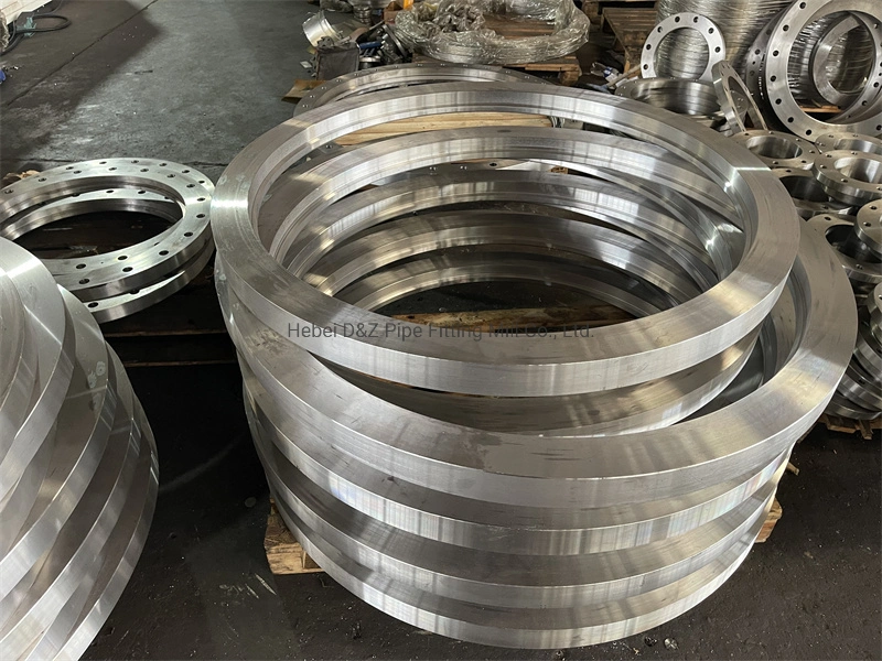 China Manufacturer of ANSI B16.5 Class 150/300/600/900 Forged Carbon/Stainless A105flange Forged Weld Neck Flange Raised Face ANSI B16.5 Big Size ANSI B16.47