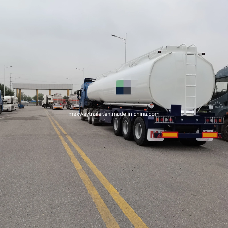 Tri-Axle 44000 Liters Fuel Tanker 6 Compartments Petroleum Road Tanker Truck