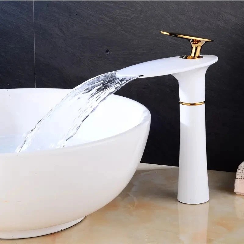 Zb6082 New Modern Brass Cold Hot Wash Basin Tap Rose Gold Bathroom Basin Sink Faucet