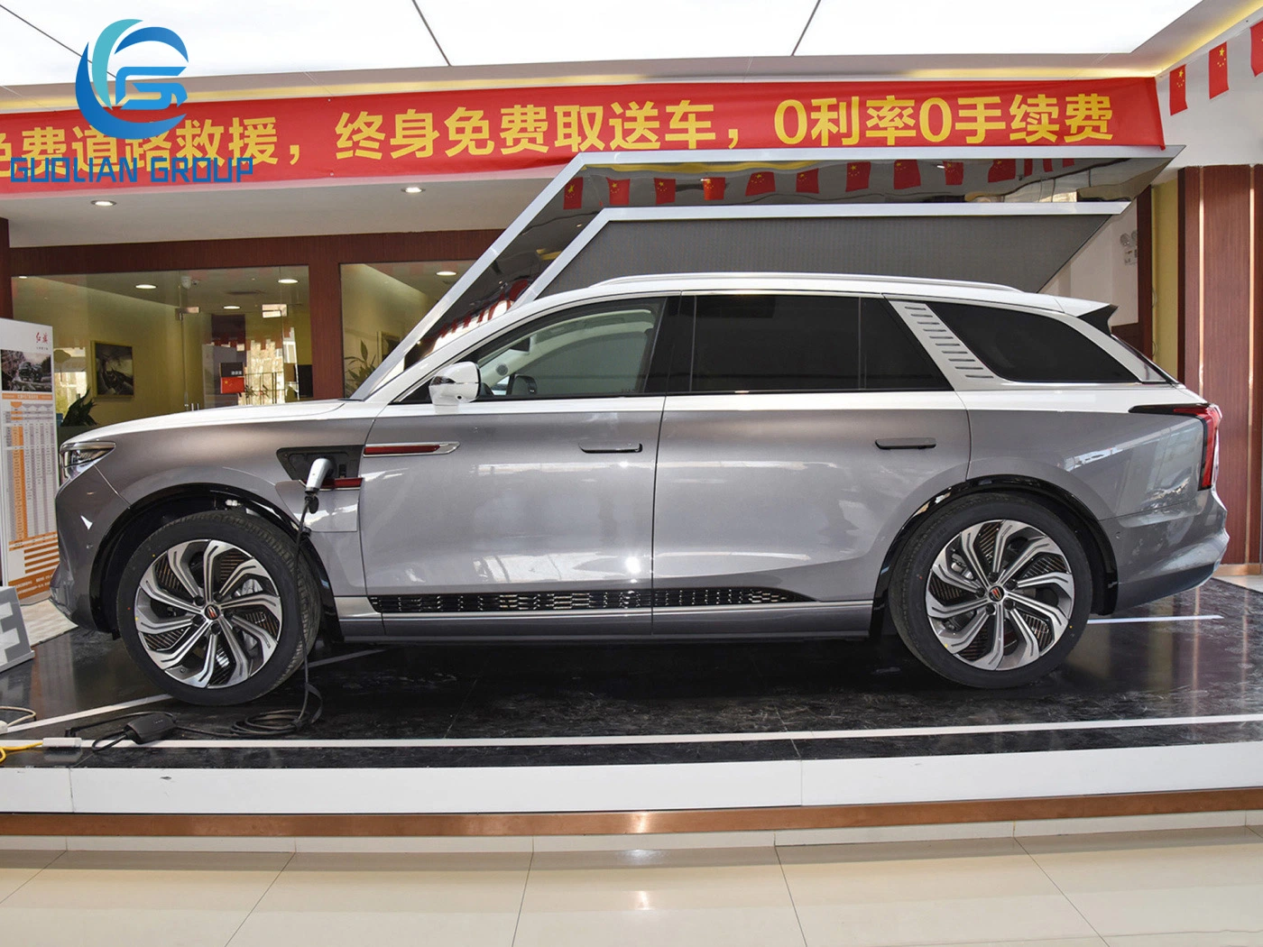 Quick Fast Delivery Electric Car in Stock Hongqi E-HS9 High quality/High cost performance  Large Luxury Business SUV Top Ranking Electric Car with Overall Safety System