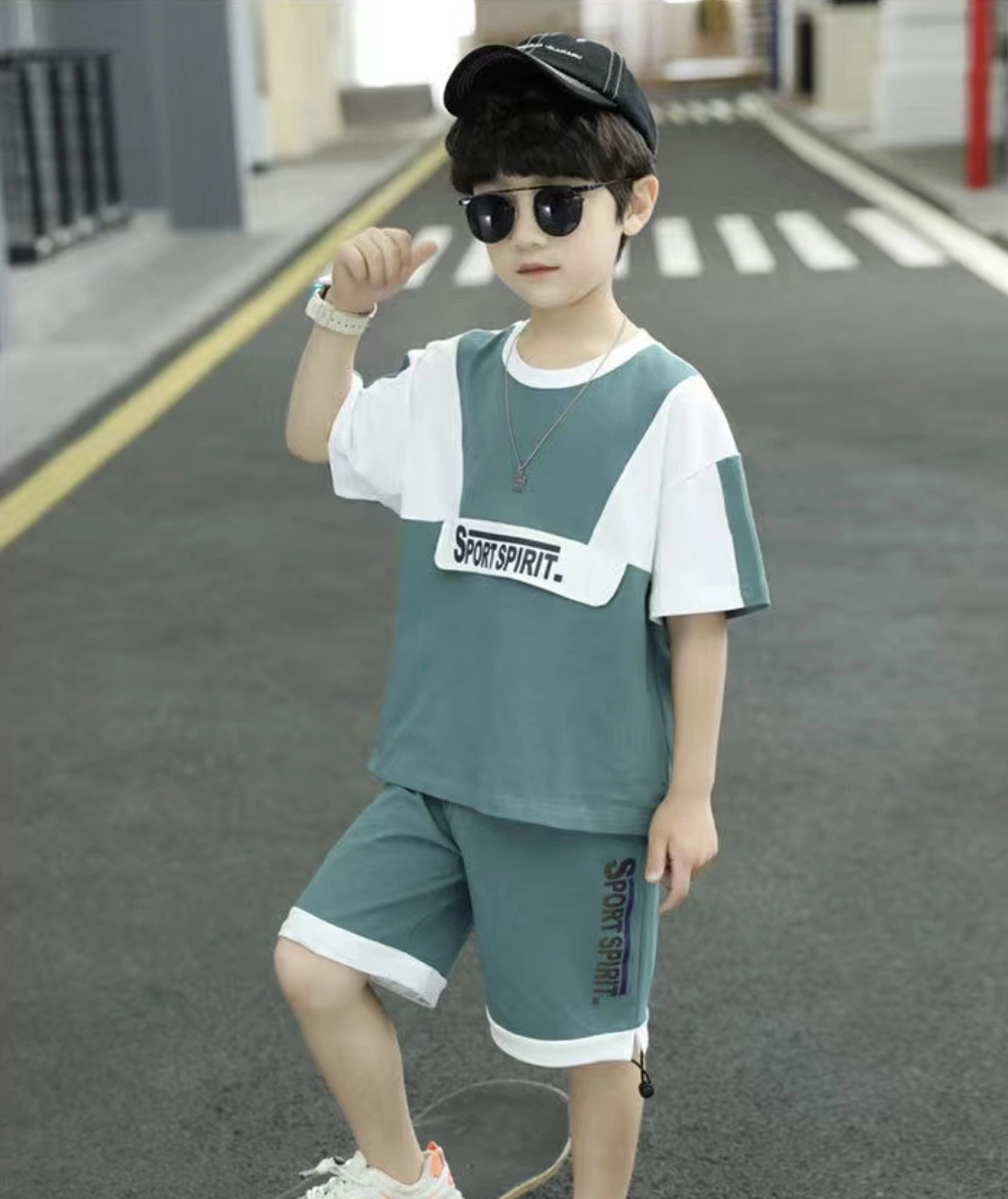 Childrens Clothing Wholesale/Supplier Factory Price Kids Clothes Summer Thin Two-Piece Set Boys Clothes Baby Short Sleeve Boys Summer Suit Childrens Apparel Bss8013