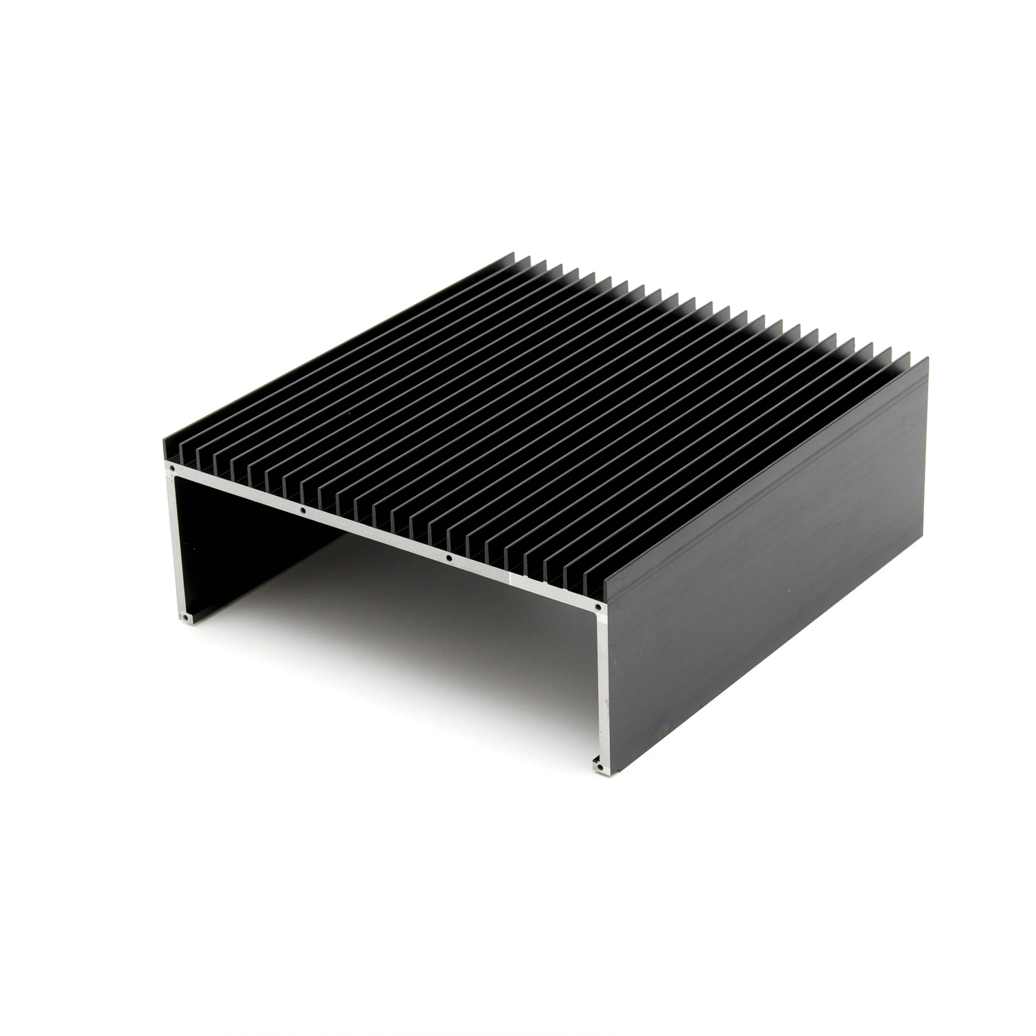 Customized Large Extruded Aluminum Heat Sink, Extrusion Profile Radiator, Custom Processing Metal Machining Machinery Part, Heatsink