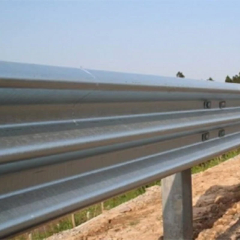 Customized Size Hot DIP Galvanized Steel Three Beam Highway Guardrail, 10 Gauge