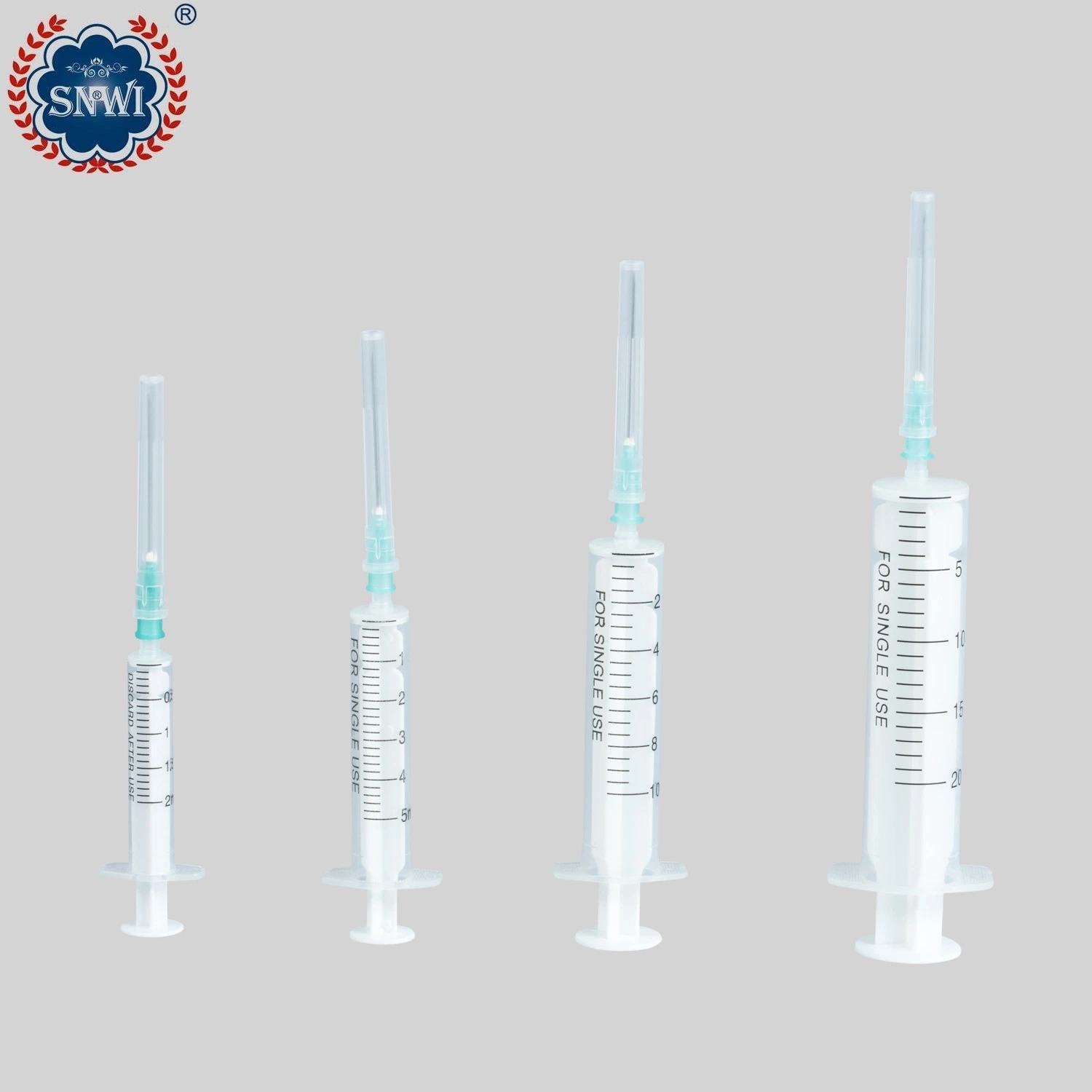CE approuvé les pièces en plastique médicaux jetables 3luer-lock/Slip seringue stérile pour injection avec aiguille hypodermique