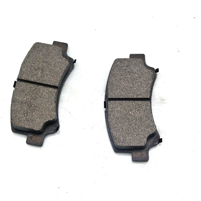 Auto Parts de pastillas de freno delantero para CM5 (OEM: 3501140-A01).