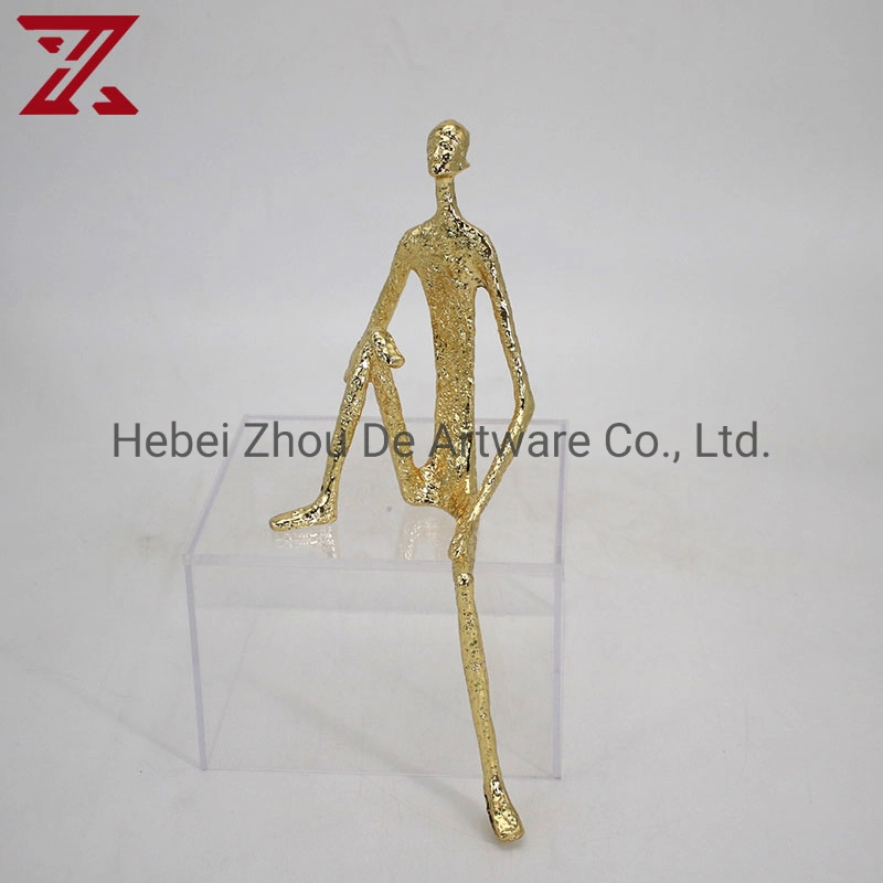 Factory Promotion Gold Ornaments Luxury Metal Figures Decoration for Home Decor Gifts