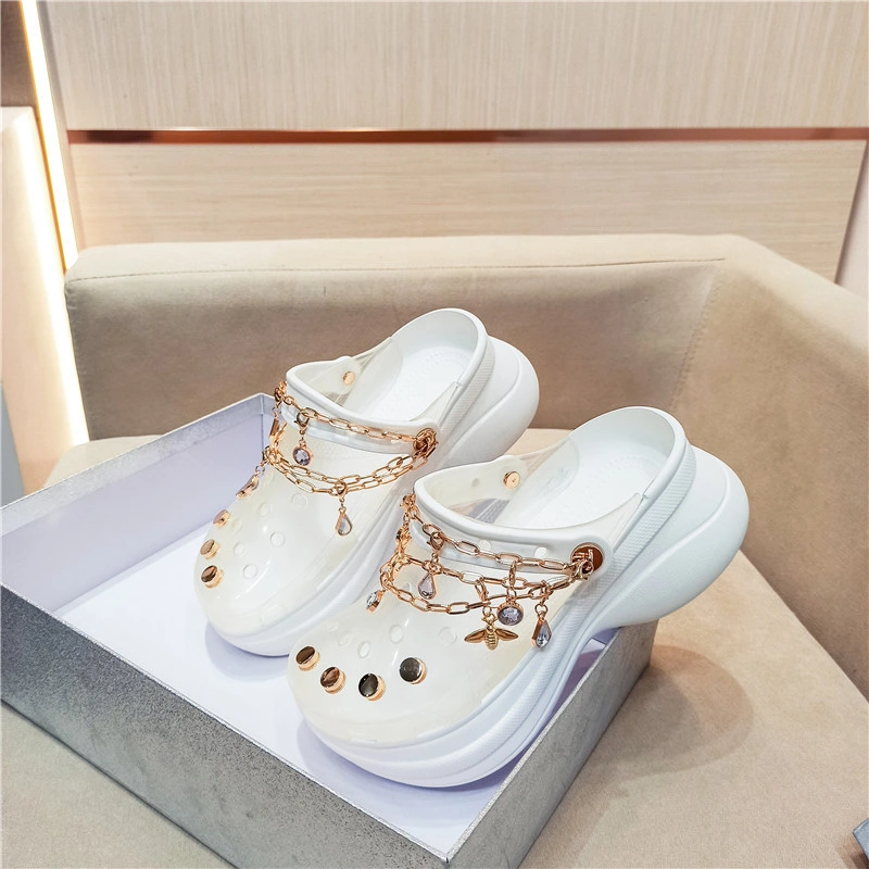 Fashion Outdoor Luxury Charms Rhinestone Women PVC Hole Sandals Clogs