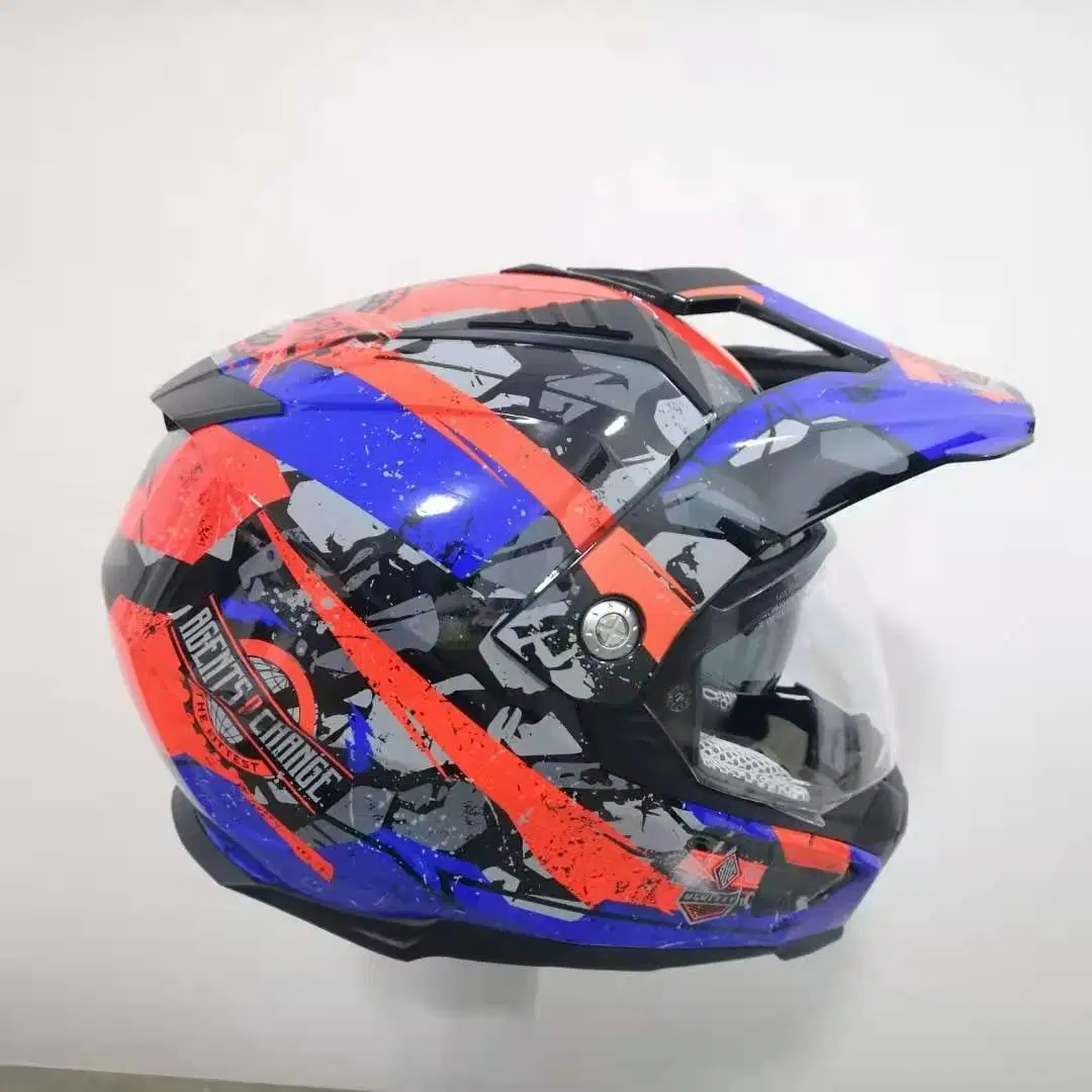 2021 Casco de motocicleta de estilo nuevo con certificación ECE