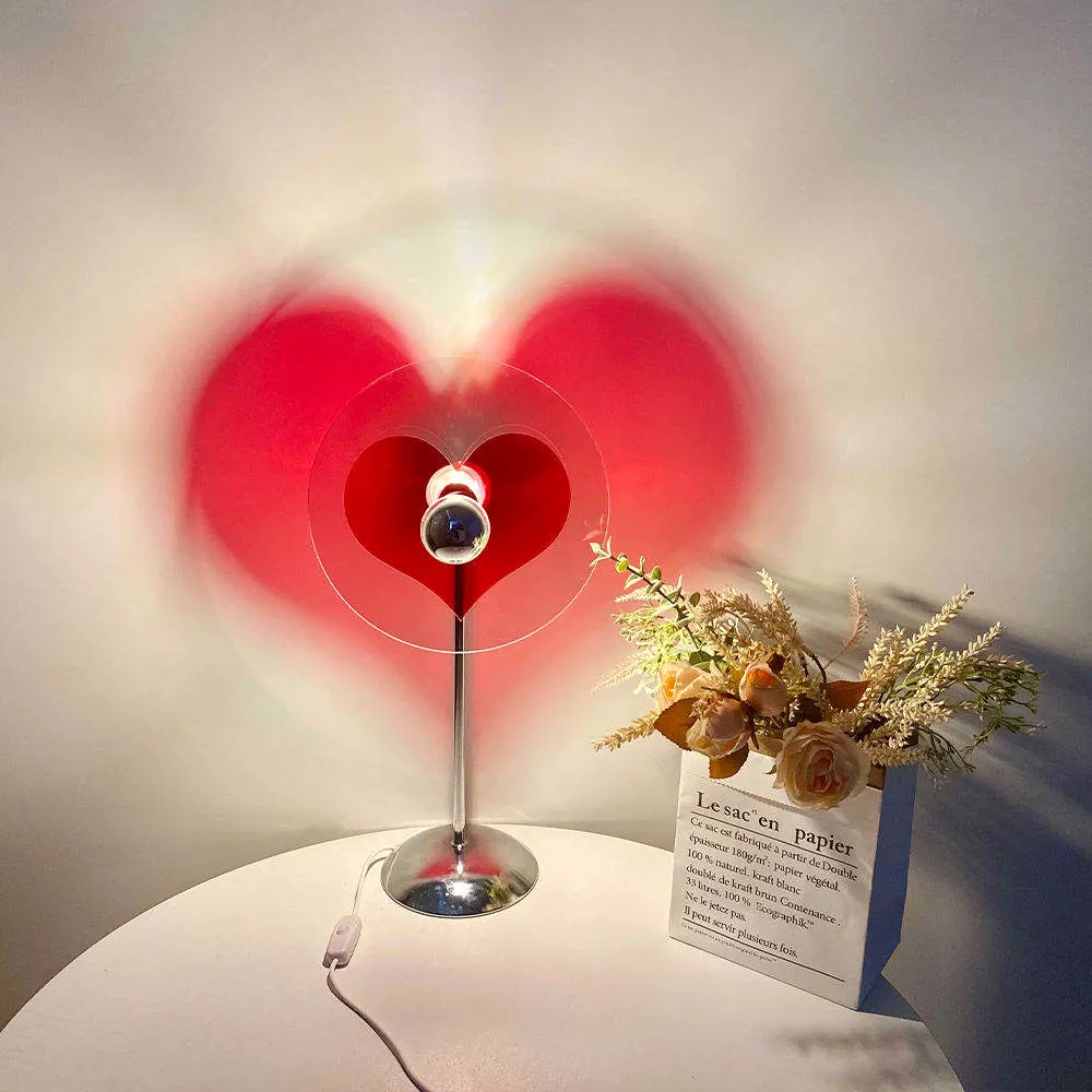 360 grados de rotación moderna lámpara de mesa corazón proyección LÁMPARA DE LED