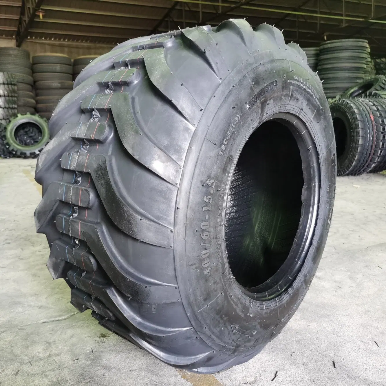 Size 10/75-15.3 I-3c Pattern Wholesale/Supplierr Agricultural Tire Used for Baler