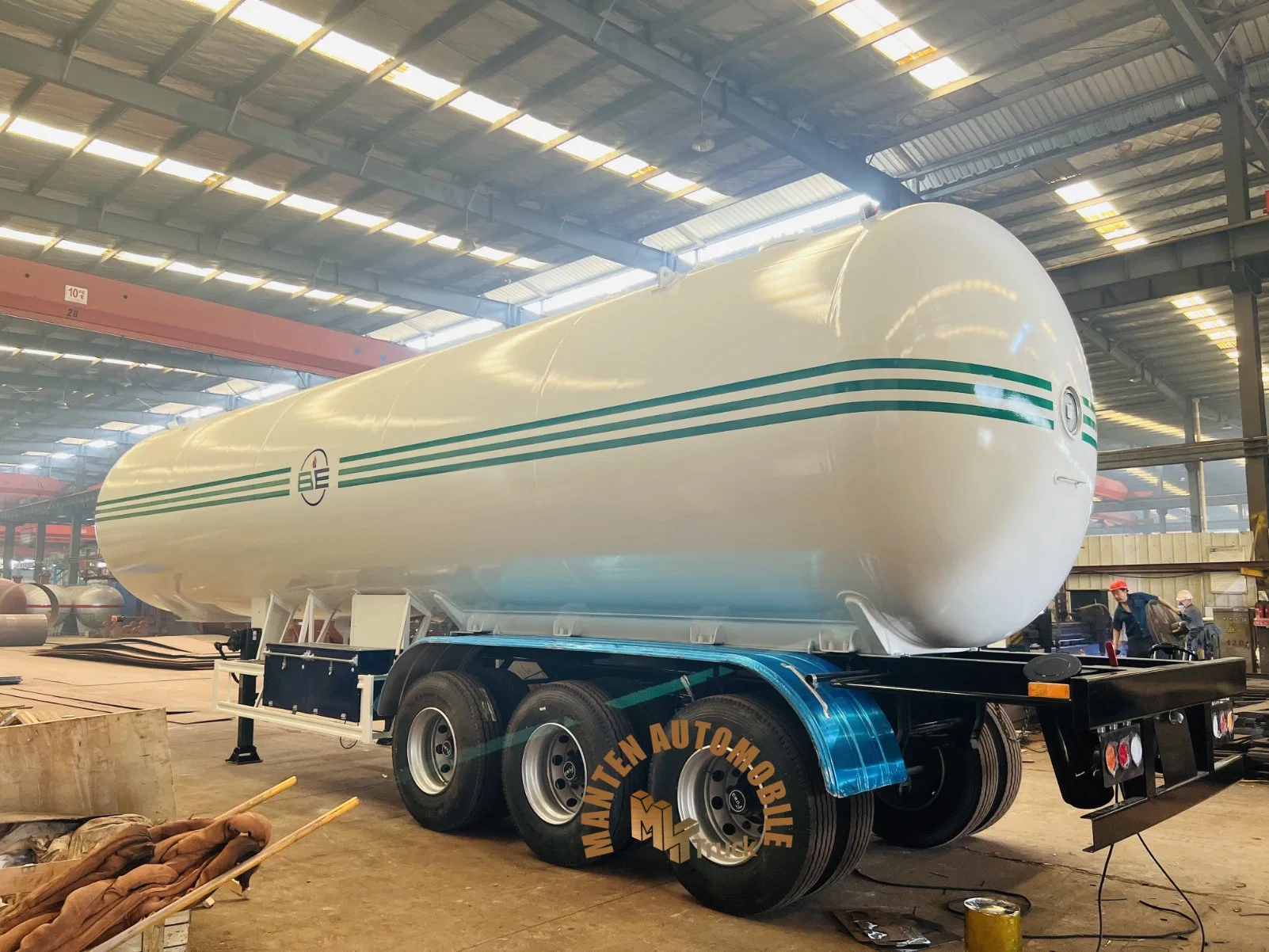 3 Axle 30 Tons LPG Tanker Trailer LPG Gas Storage Tank Trailer for Sale